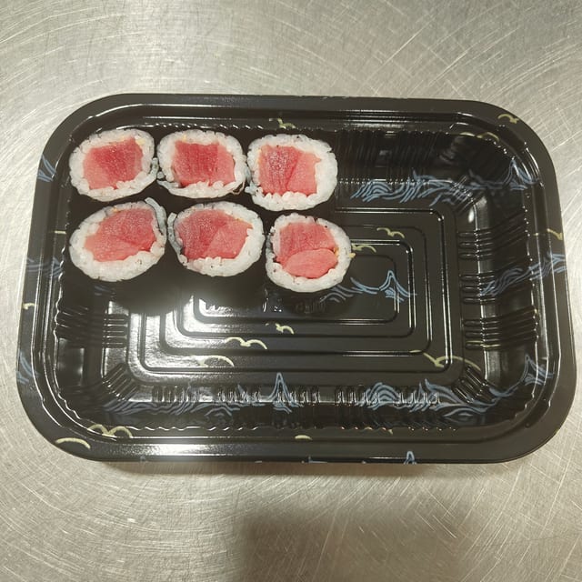 Tuna Roll.