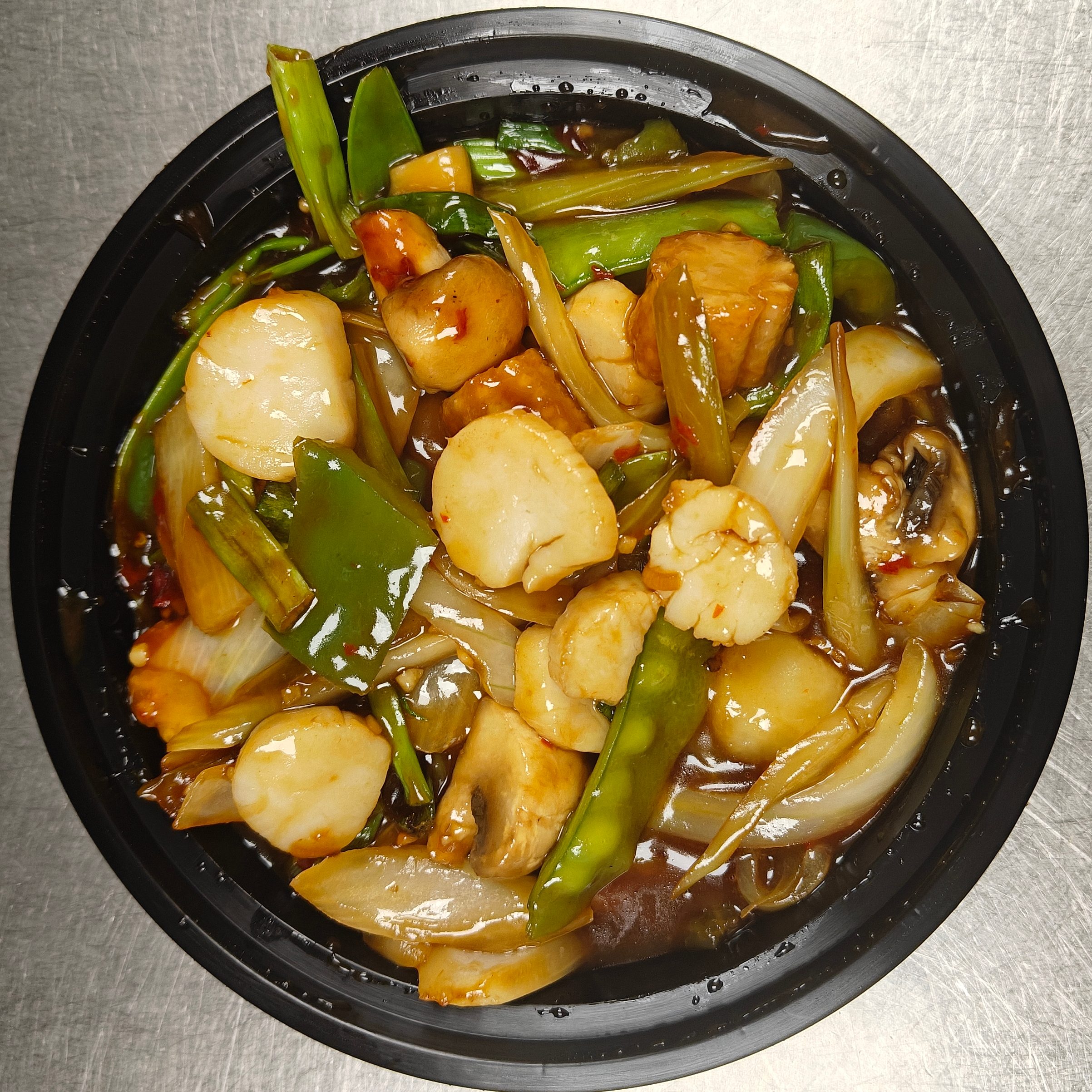 Scallops in Garlic Sauce.