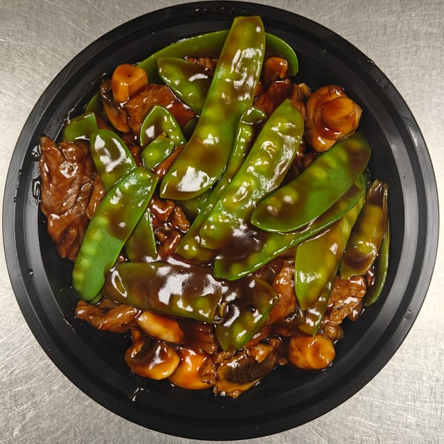 Beef with Snow Peas and Mushrooms.