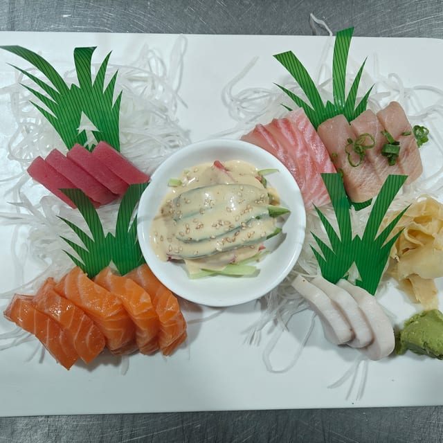 Sashimi Platter.