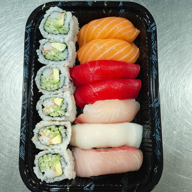 Sushi Regular.