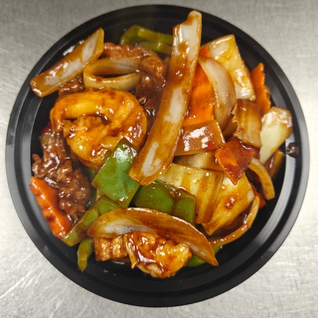 Sha Cha Shrimp and Beef.
