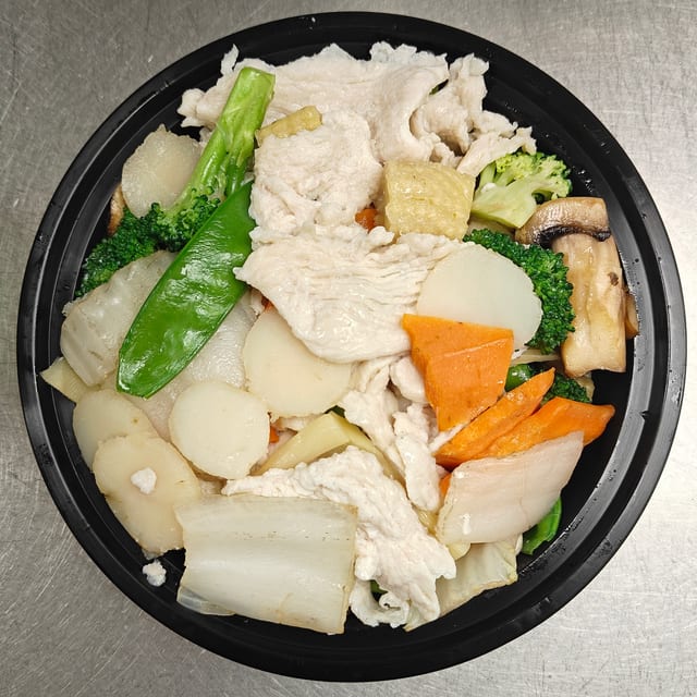 Vegetable with Chicken Diet Dish.