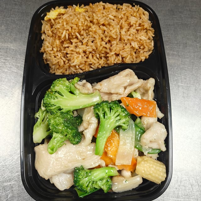 Moo Goo Gai Pan.